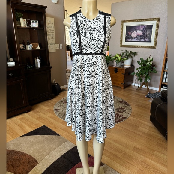 H&M black & white polka dot sleeveless dress-size 8 - Picture 1 of 9